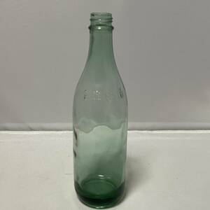 白酒 空き瓶 ウランガラス ブルー 中国 レトロ 青 ガラス 瓶 空瓶 レア 気泡 メーカー不明 固
