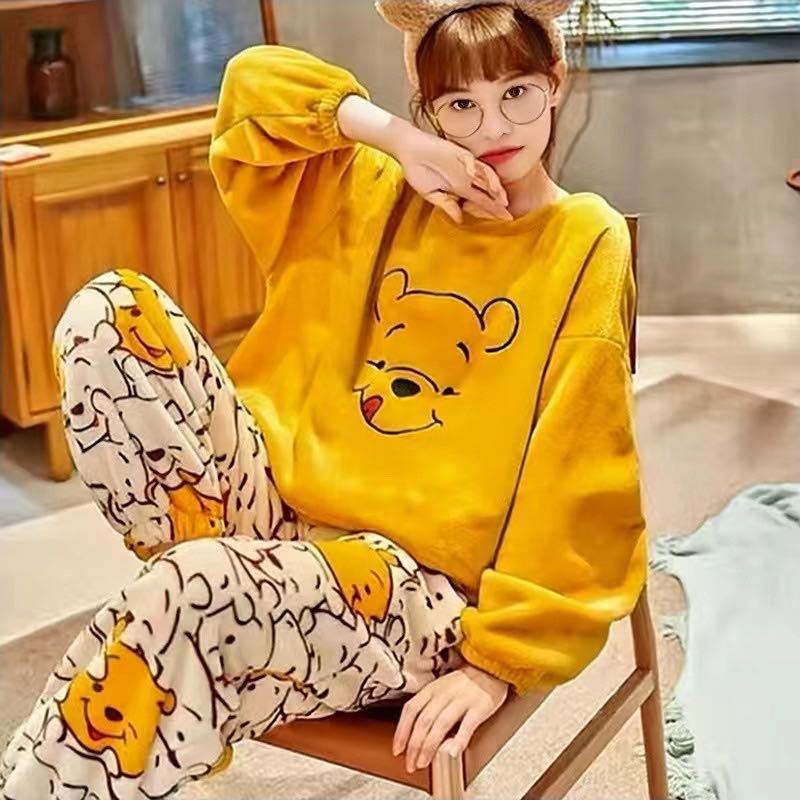 代引き人気 新品!とても可愛いトゥイーティー柄、モコモコ、ふわふわ