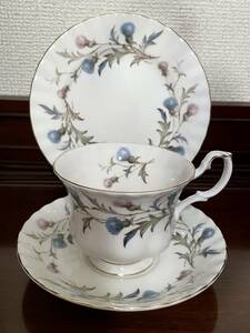 ● Brigadoon トリオセット Royal Albert ティーカップ ソーサー プレート イギリス アンティーク ヴィンテージ A