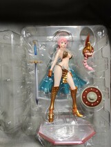 [中古] メガハウス ワンピース portrait of pirates 剣闘士 レベッカ フィギュア POP ドレスローザ編(補修品) _画像3