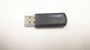 新入荷　Kensington ワイヤレス プレゼンター USB レシーバー　M01354-D レーザーなし 中古動作品　