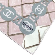 未使用★CHANEL パーマネントコレクション カメリア ココマーク スカーフ A39577 13V シルク100％ シャネル★_画像3