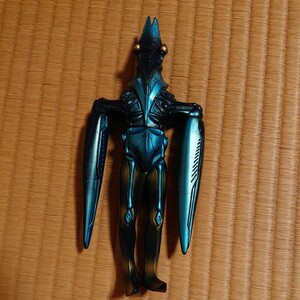 バンダイ ソフビ ウルトラ怪獣シリーズ パワードバルタン星人 1993年 日本製