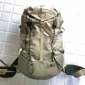 パタゴニア アセンジョニスト パック 40 Ascensionist Pack 40 廃盤品 バックパック Backpack ① 匿名発送 ゆうパック 送料込み