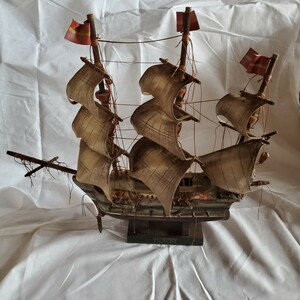 置物　帆船模型 　船　 完成品　 海賊船　店舗什器　レトロ雑貨　アンティーク雑貨