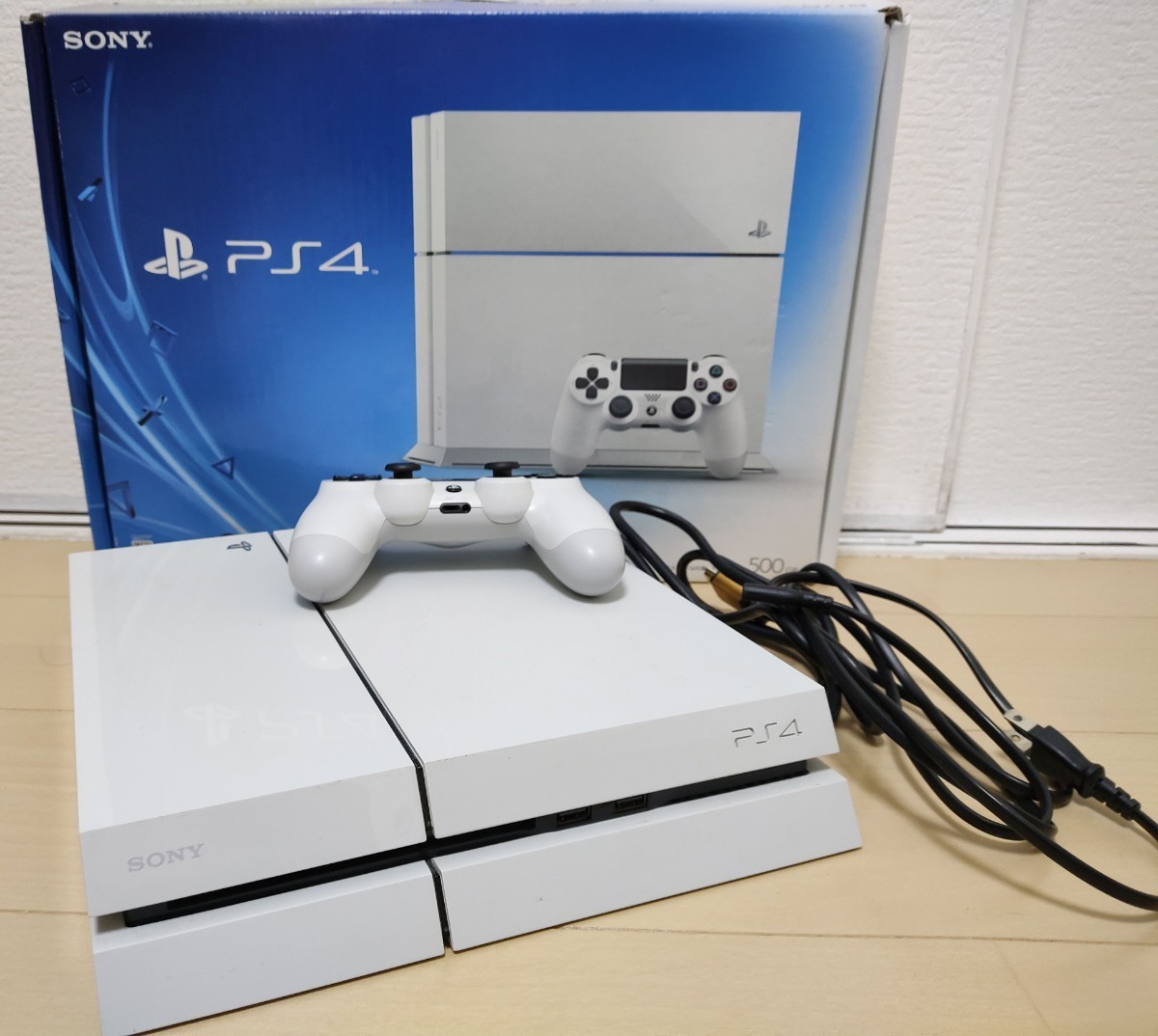 ヤフオク! -「ps4 本体 グレイシャーホワイト」の落札相場・落札価格