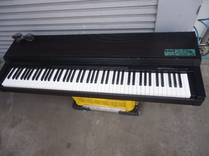 K469　ヤマハ　電子ピアノ　Clavinova　88鍵盤　CLP-300