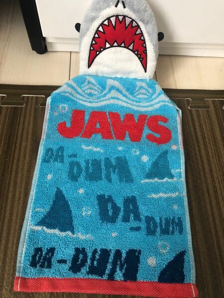 新品JAWS/ジョーズ ループタオル