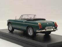 ◆235 アシェット 定期購読 国産名車コレクション VOL.235 輸入車 イギリス MGB ロードスター MGB Roadster (1964) イクソ_画像8