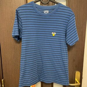 ゆ ユニクロ KAWS Tシャツ