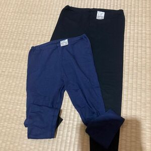 スパッツ　紺　黒　110-125センチ