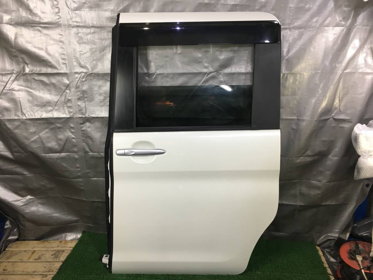 タント DBA-LA600S 左RドアASSY X“SA” G51 67004-B2220-