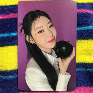 ◆ ITZY 【 RINGO 】 初回盤B封入トレカのみ ソロ チェリョン ① ◆ イッジ イッチ 日本盤CD封入品 リンゴ りんご フォトカード