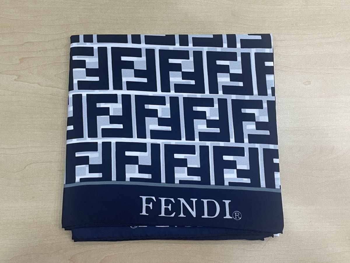 18未使用 FENDI フェンディ ショール シルク100%-