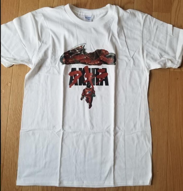 Yahoo!オークション -「akira tシャツ」の落札相場・落札価格