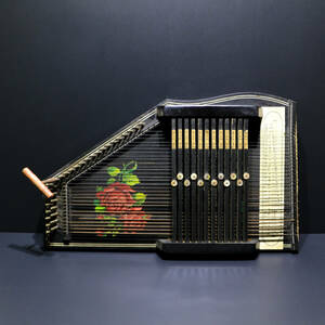  antique / auto harp / Germany made / rose pattern / rose / stringed instruments / musical instruments / wooden musical instruments 