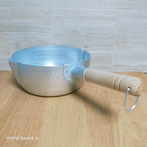 雪平鍋　アルミ製　片手鍋　深鍋　直径22cm　目盛付き　日本製調理器具