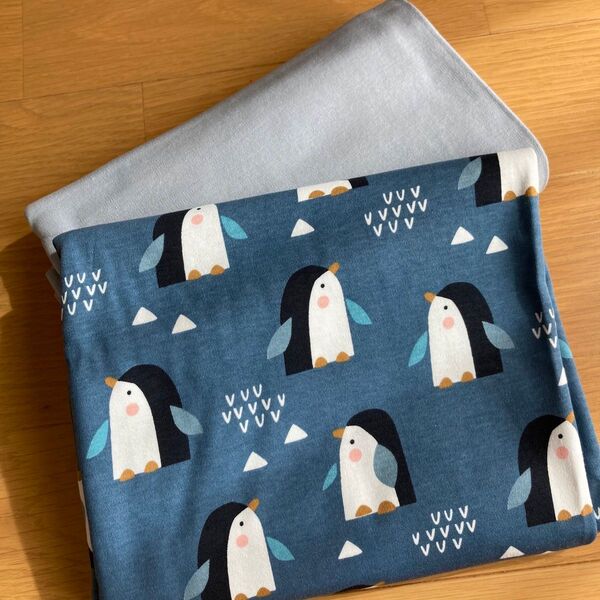 スムースニット 2枚セット ペンギン 無地くすみブルー ハンドメイド