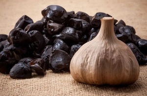 [ free shipping ].. black garlic 140g