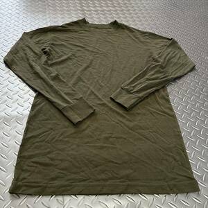 US 米軍放出品　ロングTシャツ　DUKE SMALL OD ランニング　スポーツ　サバゲ　(INV NO39)