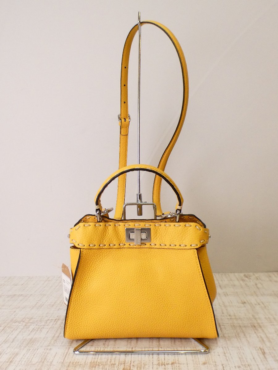 年最新ヤフオク!  fendi ショルダーバッグ イエロー レザーの