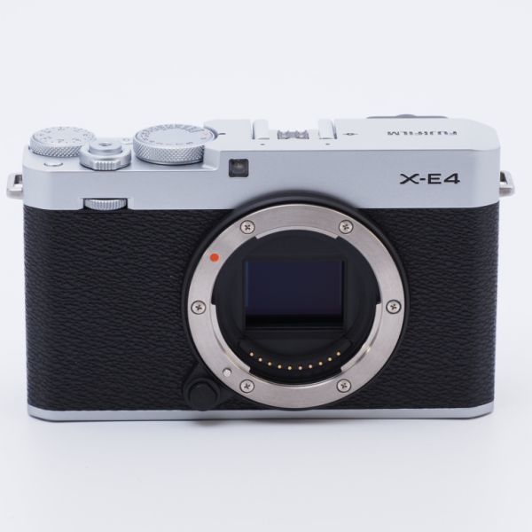 美品 Fujifilm フジフィルム X-A2 シルバー ミラーレスデジタルカメラ