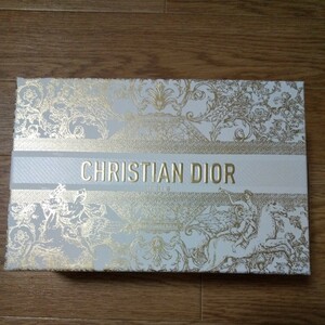 即決 新品 Dior ディオール ボックス ケース ホリデー 限定