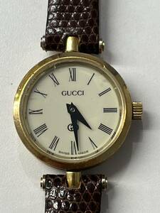 A3J002◆ オールドグッチ GUCCI シェリー ゴールド色 ヴィンテージ レザーベルト クォーツ レディース 腕時計