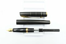 PARKER パーカー Latitude ラティテュード F ブラック×ゴールド 万年筆 箱 20758924_画像2