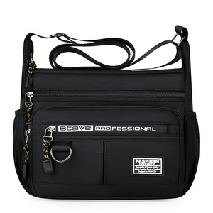 新品 防水ナイロン 高品質 ショルダーバッグ ビジネスバッグ メンズ バッグ 鞄 大容量 斜めがけ 軽量 カバン 通学 ブラック