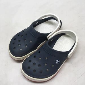 送料込み★crocs クロックス★レディースサンダル　クロックス★M5 W7 23㎝★ネイビーホワイト#51006s133