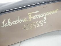 1円 Salvatore Ferragamo フェラガモ パテントレザー ヴァラ ヒール パンプス サイズ6 (約23.5cm) 靴 シューズ ブラック系 AR9288_画像6