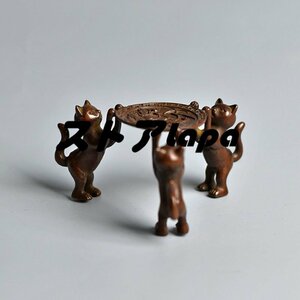 茶蓋置く 急須 茶托 真鍮 純銅製 猫形 置物 民芸品 細密彫刻 茶道具 総高4.5cm q1490