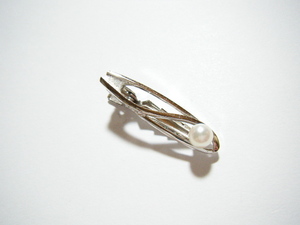 * Mikimoto pearl 6.5mm SILVER necktie pin tiepin pearl [EN4]