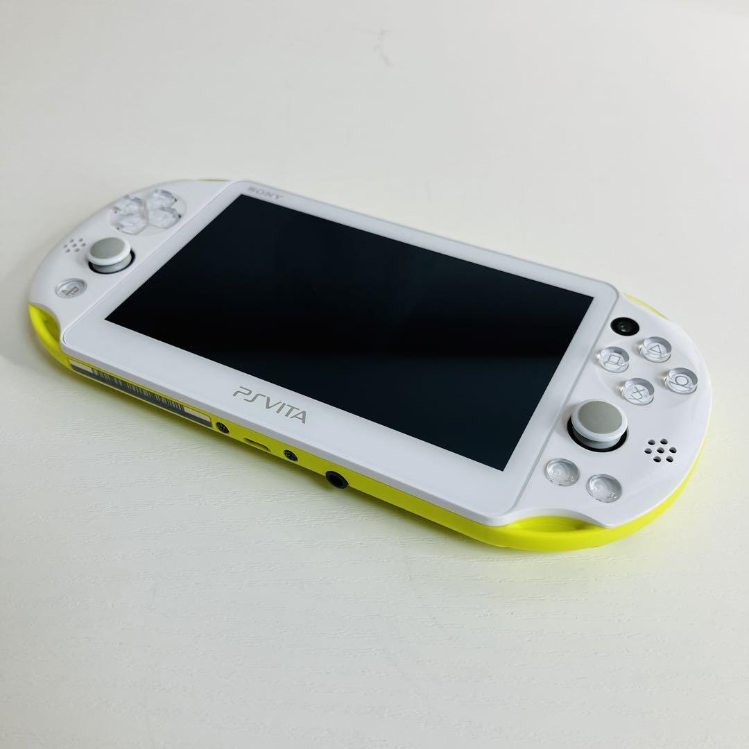 PS Vita PCH-2000 ライムグリーン ホワイト 本体のみ｜PayPayフリマ