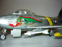 1/48　F-86F　セイバー　ハフ　ザ　ドラゴン　完成品_画像5