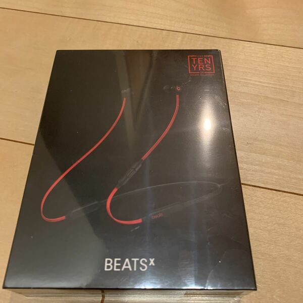 新品　未開封　BeatsX MX7X2PA/A （レジスタンス・ブラックレッド、新パッケージ）iPhone iPad Bluetooth イヤホン