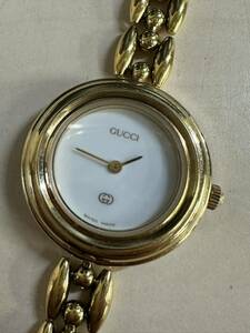 GUCCI Gucci оправа перемена 11/12 кварц женские наручные часы белый циферблат неподвижный 