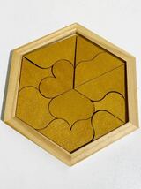 大人のための木製パズル　東亜金属株式会社製造　天然木　平面　1個　立体　4個　昭和レトロ アンティーク_画像3