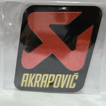 AKRAPOVIC　アクラポビッチ　耐熱アルミステッカー 【即決】【送料無料】d_画像1