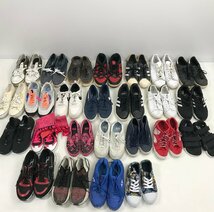 ▲ 現状品 ブランドMIX スニーカー 25足まとめ adidas/NIKE/オニツカタイガー/PUMA/Timberland サイズMIX メンズ レディース キッズ 約19kg_画像1