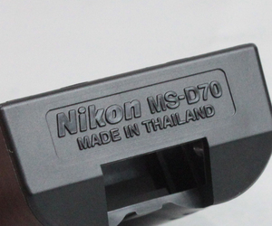 070399 【美品 ニコン】 Nikon MS-D70 for D70用 CR2リチウムバッテリーホルダー