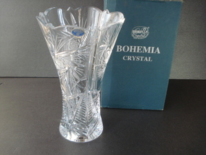 [未使用]ボヘミア クリスタルガラス 花瓶 花器 BOHEMIA CRYSTAL GLASS 高さ24.5㎝ 