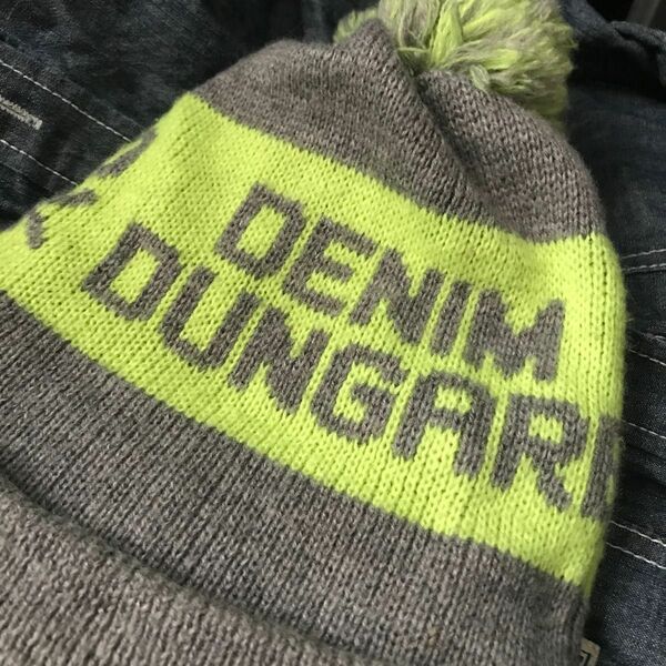 デニム&ダンガリーポンポンニット帽