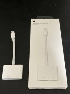 美品 アップル Apple ライトニング デジタル AV アダプタ Lightning Digital AV Adapter MD826AM/A HDMI 変換 映像機器 映像用 ケーブル 