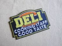 DERI STAFF COKKING STAF デリスタッフ 店員 ワッペン/パッチ 企業 USA 古着 アメリカ アメカジ キャップ ワークシャツ ビンテージ Z01_画像1