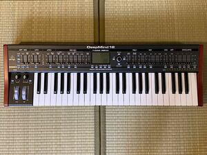 ベリンガー　ディープマインド（BEHRINGER DEEP MIND12）