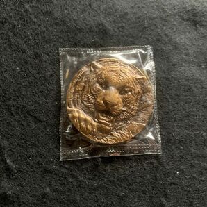 中国生肖　中国硬貨　銅製虎メダル　上海造幣局　重い