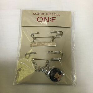 BTS MAP OF THE SOUL ONE PIN BROOCH SET ブローチ　テヒョン　未開封