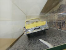 ■ CORGI CLASSIC MODELコーギー D709 FORD ZODIAC SALOON フォード・ゾディアック・サルーン モデルミニカー_画像3